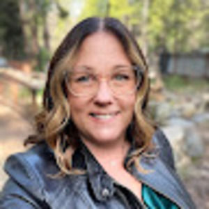 Meet your Posher, Kelli